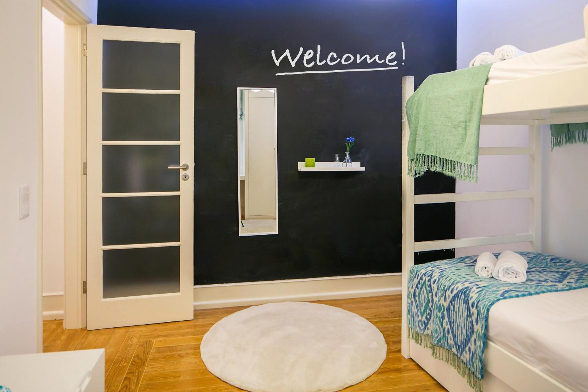 Apartament With A Terrace In The Heart Of Lisbon, 300 外观 照片