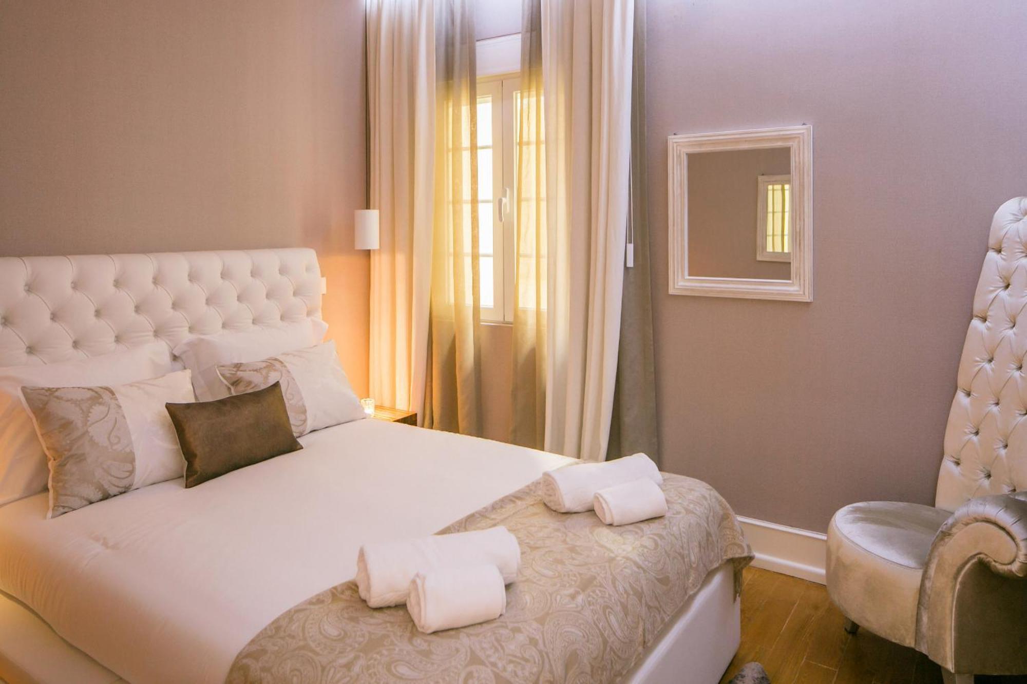 Apartament With A Terrace In The Heart Of Lisbon, 300 外观 照片